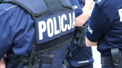 В Варшаве арестовали двух мужчин за то, что они избили молотком своего соседа