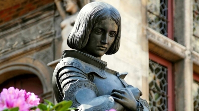 Почему французские власти поверили Жанне Д’Арк